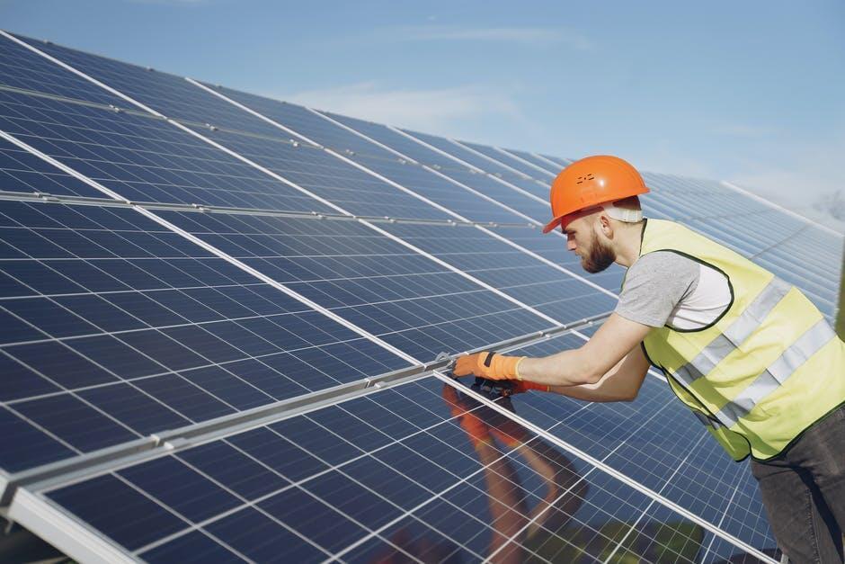 Read: Commercial Solar ROI: Is 2026 the Year Your Dallas Business Goes Solar?